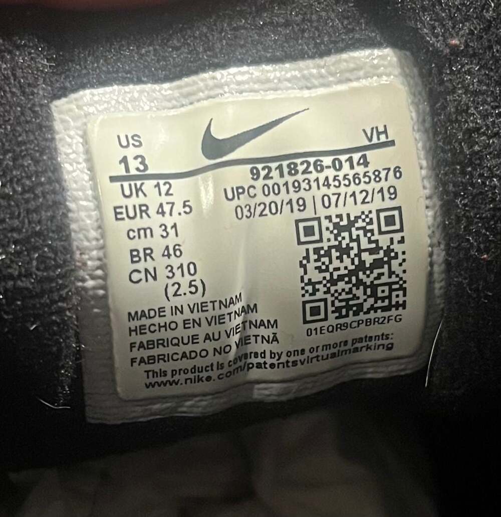 Buy Nike Air Max 97 'Reflective Bred' - 921826 014 - Picture 10 of 10